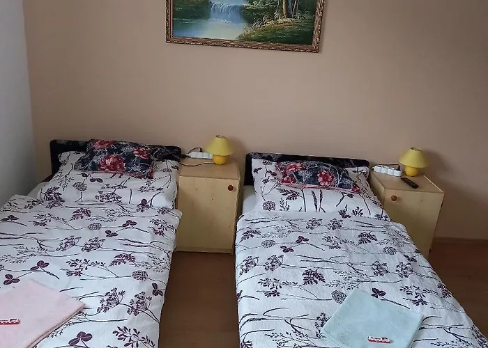 Jucus Vendeghaz Penzion Zalahaláp